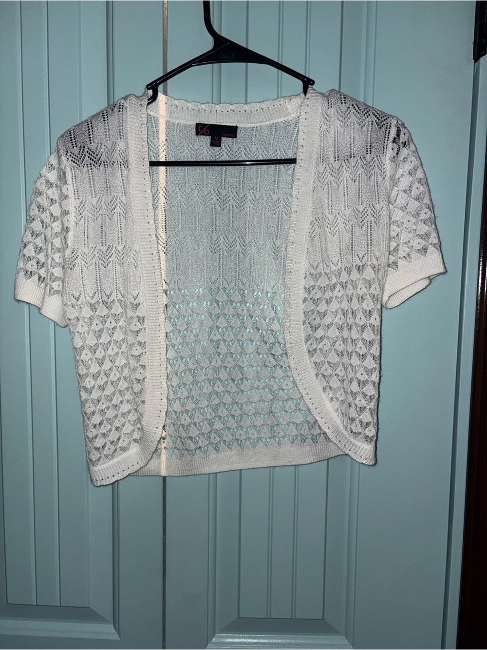 t/o White Open-Front Short Sleeve Crochet Cardigan